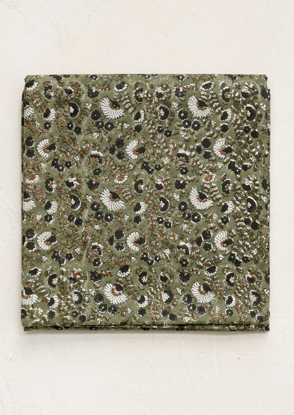 Bustling Florets Tablecloth