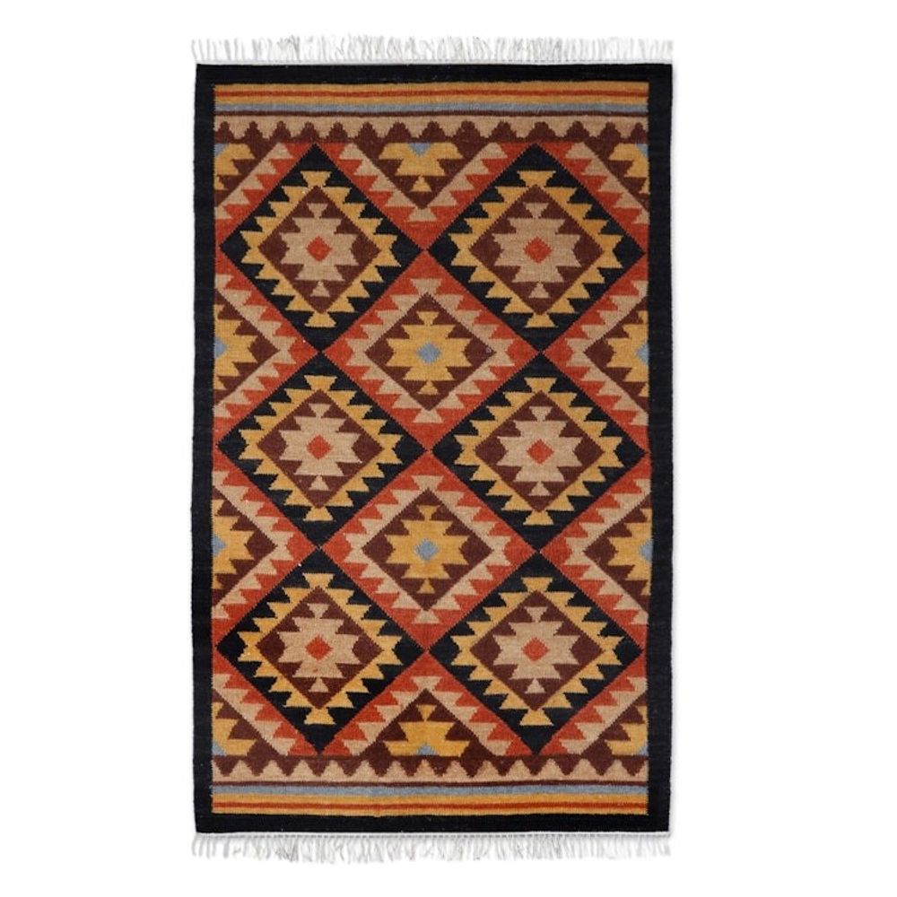 Indian Wool Area Rug with Geometric Motif 3 x 5 'Grain of Truth'