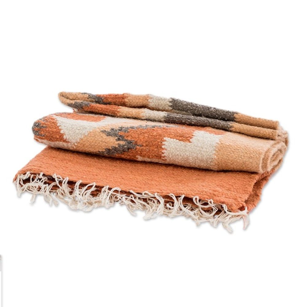 Handloomed Acrylic Geometric Area Rug in Orange 2.5x4.5 'Celestial Diamonds'