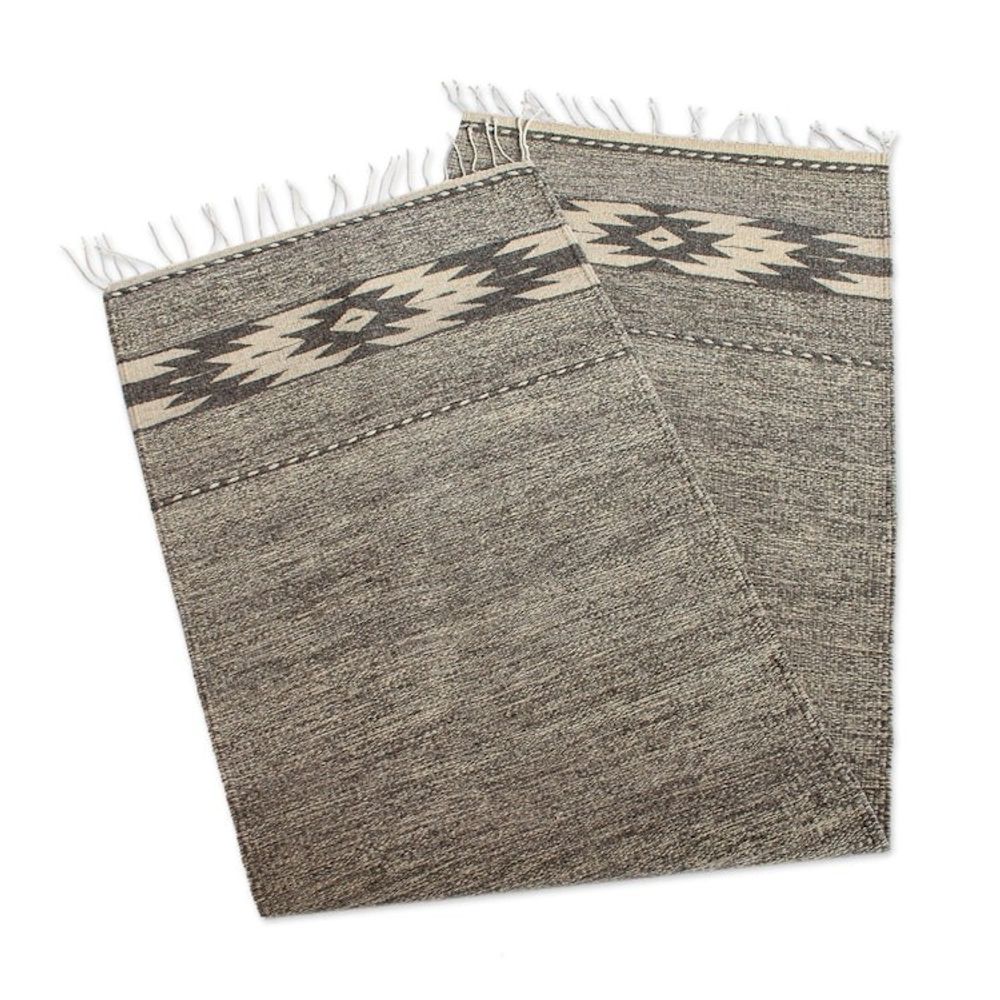Hand Loomed Grey and Wheat Runner Rug 2x6.5 'Subtle Shades'